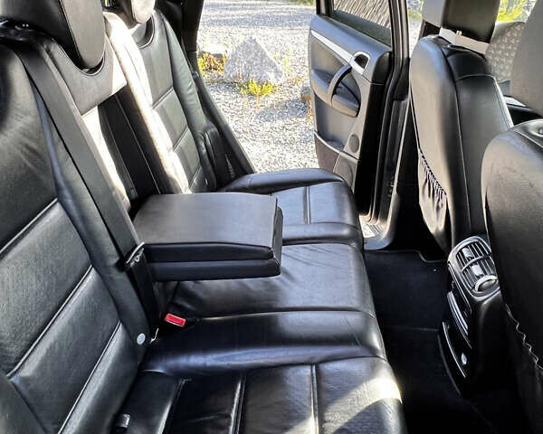 Сірий Порше Cayenne, об'ємом двигуна 3.6 л та пробігом 260 тис. км за 11467 $, фото 8 на Automoto.ua