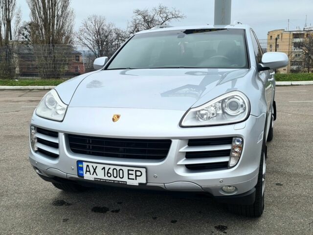 Сірий Порше Cayenne, об'ємом двигуна 3.6 л та пробігом 140 тис. км за 15607 $, фото 4 на Automoto.ua