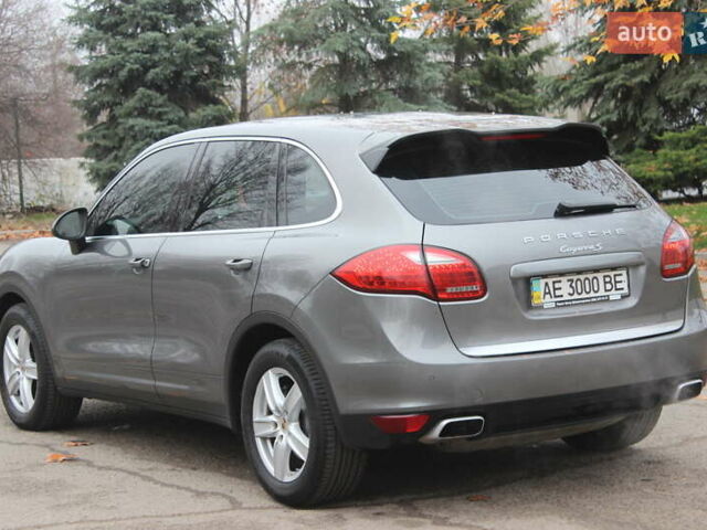 Сірий Порше Cayenne, об'ємом двигуна 4.81 л та пробігом 84 тис. км за 24999 $, фото 14 на Automoto.ua