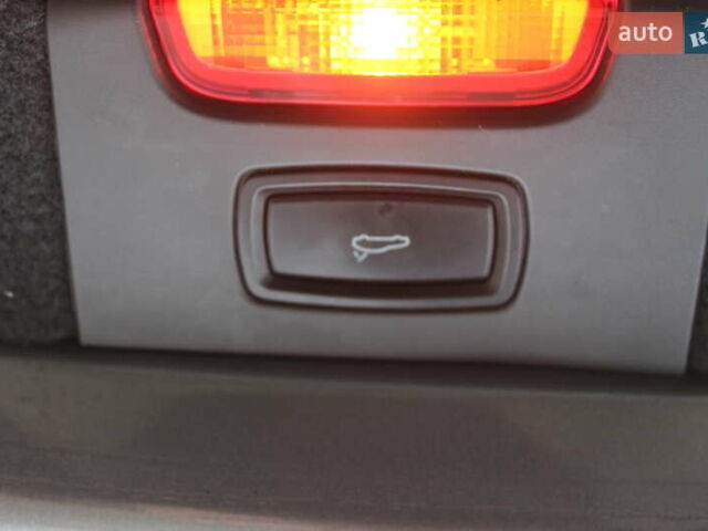 Сірий Порше Cayenne, об'ємом двигуна 4.81 л та пробігом 84 тис. км за 24999 $, фото 23 на Automoto.ua