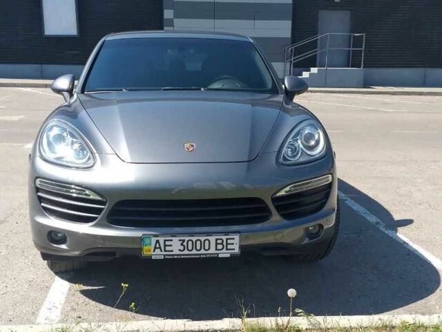 Сірий Порше Cayenne, об'ємом двигуна 4.8 л та пробігом 81 тис. км за 22000 $, фото 1 на Automoto.ua