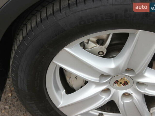 Сірий Порше Cayenne, об'ємом двигуна 4.81 л та пробігом 84 тис. км за 24999 $, фото 20 на Automoto.ua