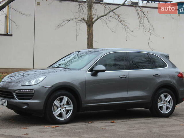Сірий Порше Cayenne, об'ємом двигуна 4.81 л та пробігом 84 тис. км за 24999 $, фото 1 на Automoto.ua