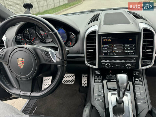 Сірий Порше Cayenne, об'ємом двигуна 2.97 л та пробігом 238 тис. км за 22900 $, фото 23 на Automoto.ua