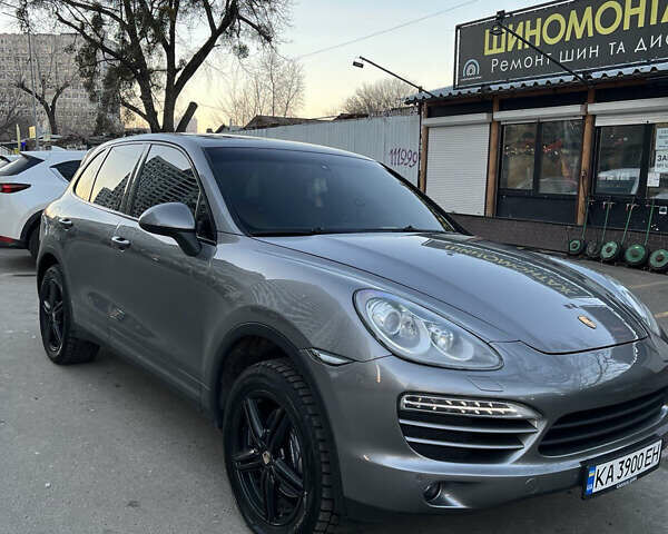 Сірий Порше Cayenne, об'ємом двигуна 3.6 л та пробігом 260 тис. км за 21500 $, фото 1 на Automoto.ua