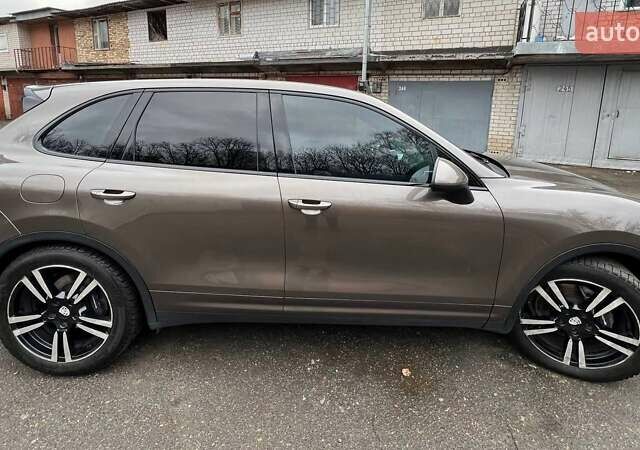 Серый Порше Каен, объемом двигателя 3.6 л и пробегом 196 тыс. км за 18999 $, фото 14 на Automoto.ua