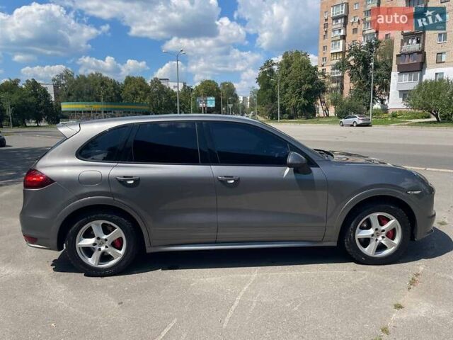 Сірий Порше Cayenne, об'ємом двигуна 4.8 л та пробігом 90 тис. км за 29900 $, фото 3 на Automoto.ua