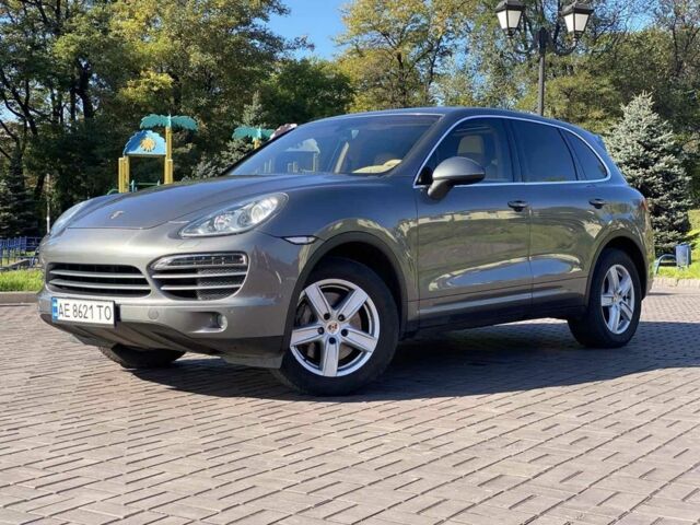 Сірий Порше Cayenne, об'ємом двигуна 3.6 л та пробігом 275 тис. км за 16504 $, фото 1 на Automoto.ua