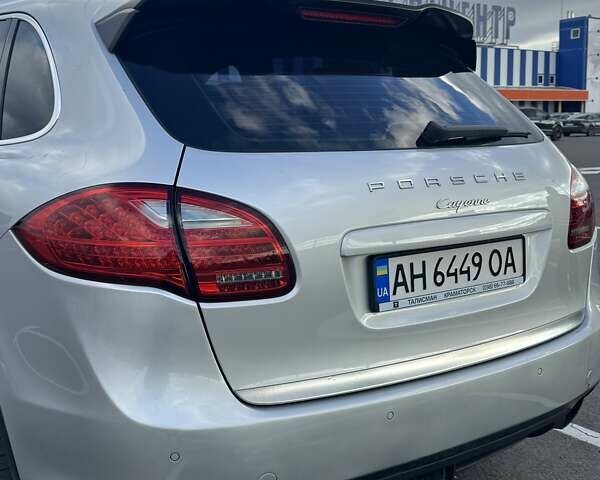 Сірий Порше Cayenne, об'ємом двигуна 2.97 л та пробігом 182 тис. км за 26000 $, фото 7 на Automoto.ua