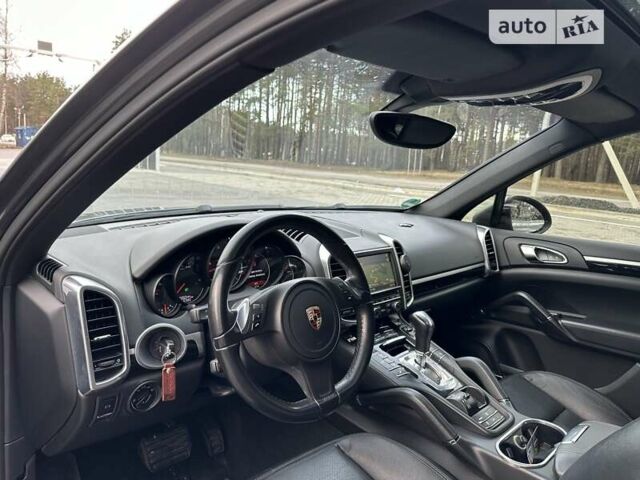 Сірий Порше Cayenne, об'ємом двигуна 3 л та пробігом 232 тис. км за 23200 $, фото 51 на Automoto.ua