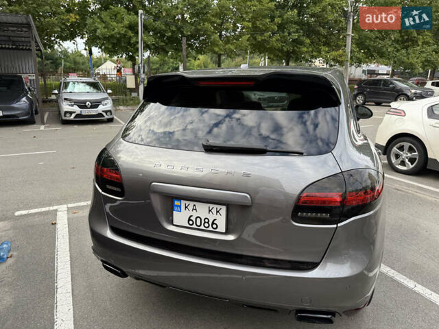 Сірий Порше Cayenne, об'ємом двигуна 3 л та пробігом 138 тис. км за 27000 $, фото 82 на Automoto.ua