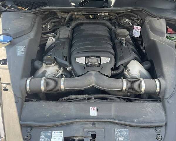 Сірий Порше Cayenne, об'ємом двигуна 4.8 л та пробігом 90 тис. км за 29900 $, фото 6 на Automoto.ua