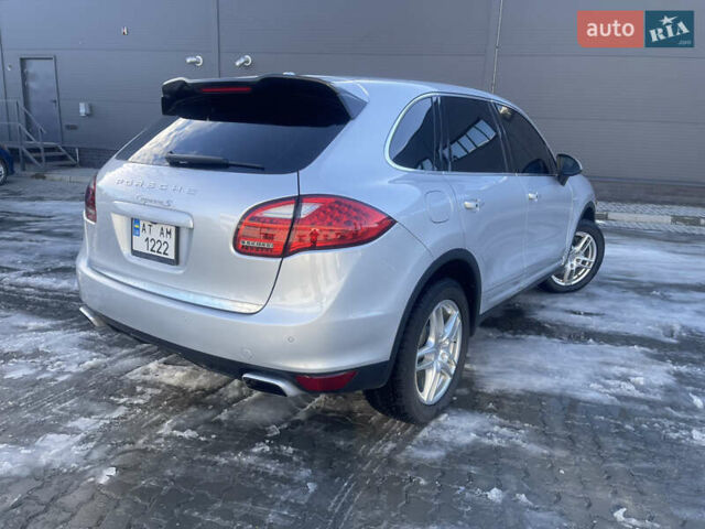 Серый Порше Каен, объемом двигателя 2.97 л и пробегом 223 тыс. км за 23800 $, фото 6 на Automoto.ua