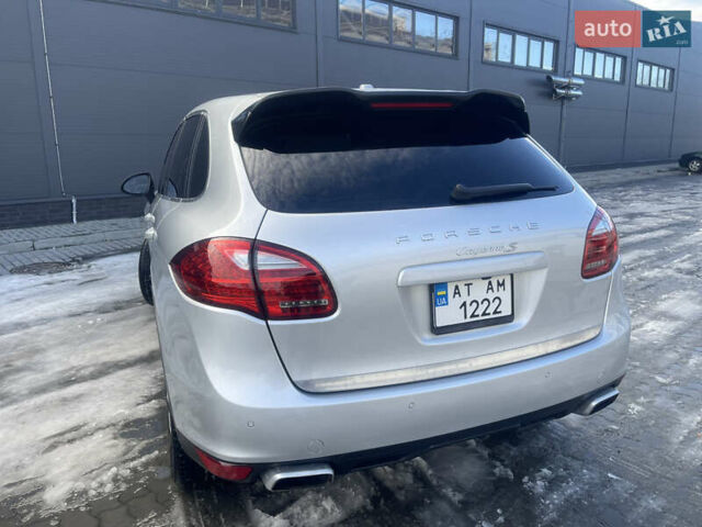 Серый Порше Каен, объемом двигателя 2.97 л и пробегом 223 тыс. км за 23800 $, фото 14 на Automoto.ua