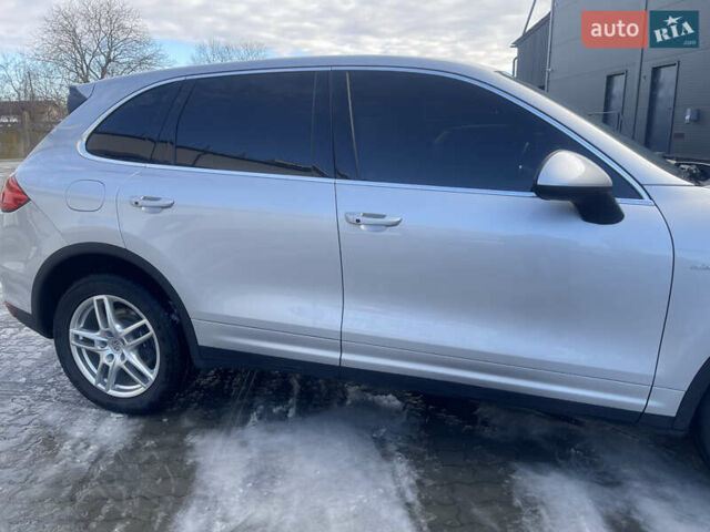 Серый Порше Каен, объемом двигателя 2.97 л и пробегом 223 тыс. км за 23800 $, фото 11 на Automoto.ua