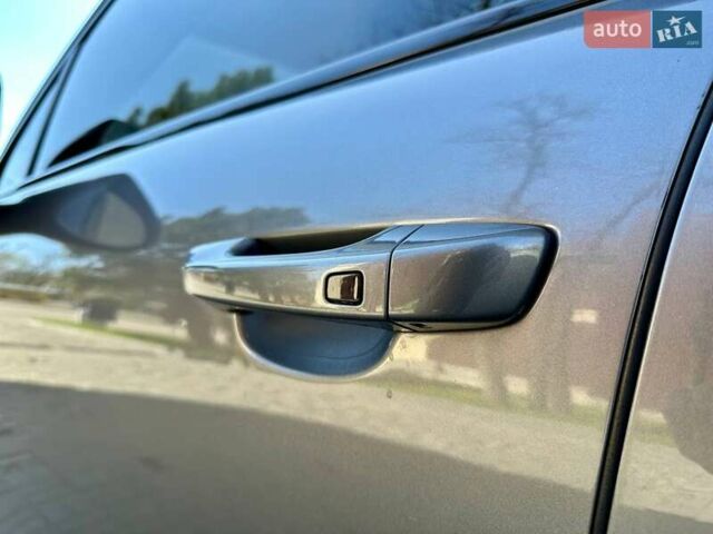 Серый Порше Каен, объемом двигателя 3.6 л и пробегом 208 тыс. км за 22800 $, фото 10 на Automoto.ua