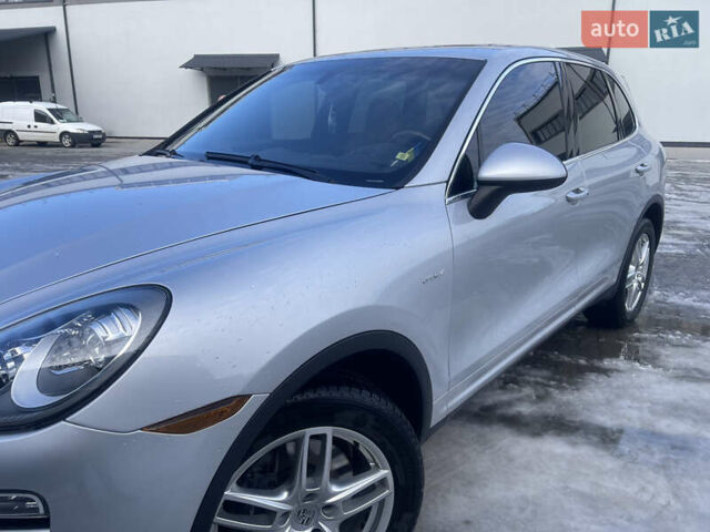 Серый Порше Каен, объемом двигателя 2.97 л и пробегом 223 тыс. км за 23800 $, фото 23 на Automoto.ua