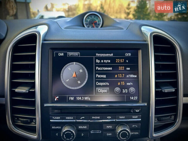 Сірий Порше Cayenne, об'ємом двигуна 3 л та пробігом 230 тис. км за 27777 $, фото 12 на Automoto.ua