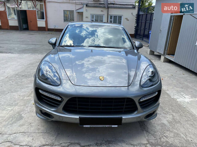 Серый Порше Каен, объемом двигателя 4.81 л и пробегом 84 тыс. км за 29999 $, фото 19 на Automoto.ua
