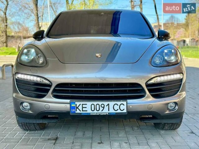 Серый Порше Каен, объемом двигателя 3.6 л и пробегом 208 тыс. км за 22800 $, фото 7 на Automoto.ua