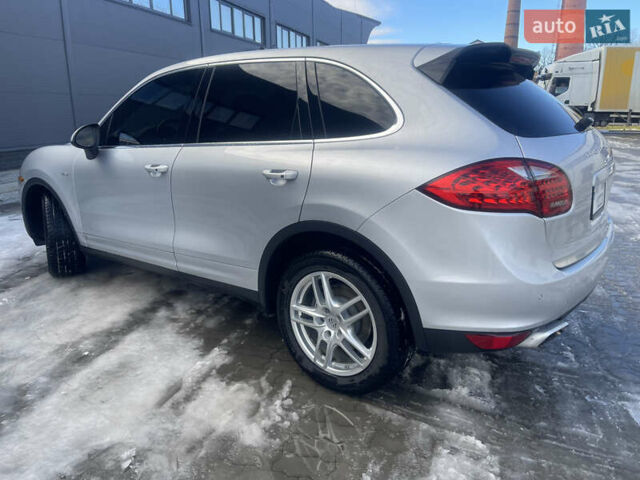 Серый Порше Каен, объемом двигателя 2.97 л и пробегом 223 тыс. км за 23800 $, фото 17 на Automoto.ua