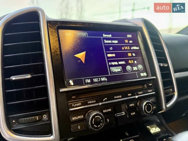 Серый Порше Каен, объемом двигателя 3 л и пробегом 193 тыс. км за 16700 $, фото 48 на Automoto.ua