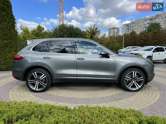 Серый Порше Каен, объемом двигателя 2.97 л и пробегом 194 тыс. км за 25900 $, фото 7 на Automoto.ua