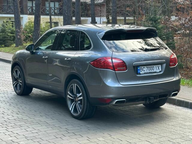 Сірий Порше Cayenne, об'ємом двигуна 3 л та пробігом 187 тис. км за 25300 $, фото 3 на Automoto.ua