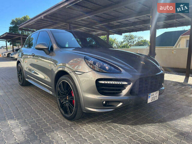 Серый Порше Каен, объемом двигателя 4.81 л и пробегом 145 тыс. км за 26000 $, фото 1 на Automoto.ua