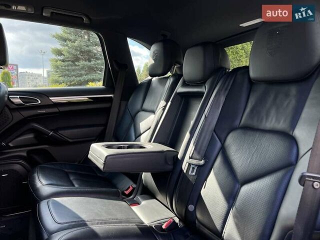 Серый Порше Каен, объемом двигателя 2.97 л и пробегом 194 тыс. км за 25900 $, фото 25 на Automoto.ua