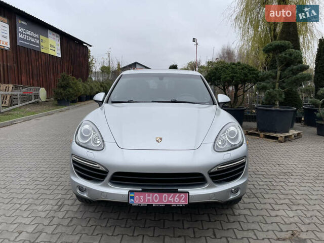 Серый Порше Каен, объемом двигателя 3 л и пробегом 182 тыс. км за 17999 $, фото 4 на Automoto.ua