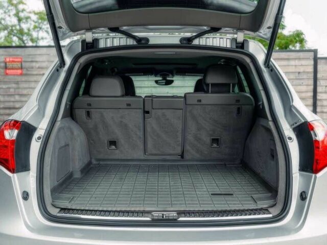 Серый Порше Каен, объемом двигателя 3 л и пробегом 89 тыс. км за 14000 $, фото 10 на Automoto.ua