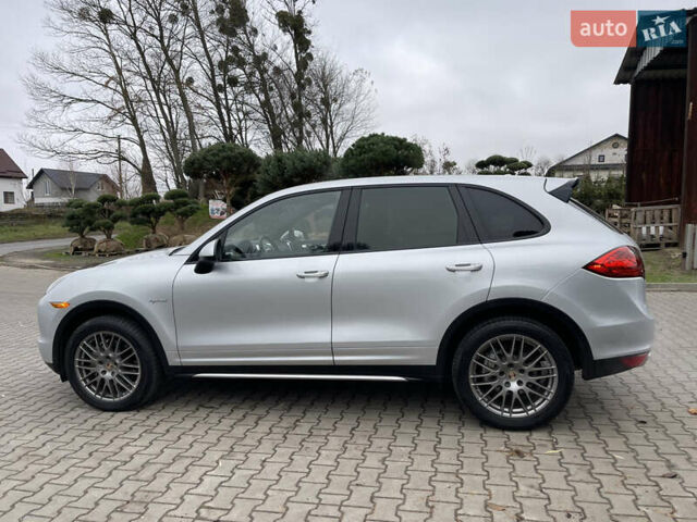 Серый Порше Каен, объемом двигателя 3 л и пробегом 182 тыс. км за 17999 $, фото 14 на Automoto.ua