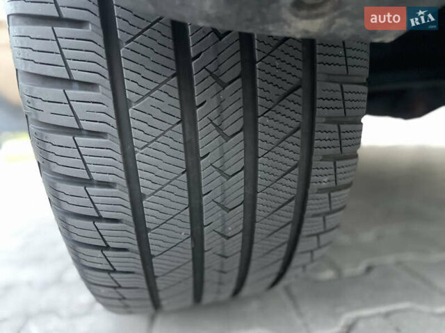 Серый Порше Каен, объемом двигателя 3 л и пробегом 191 тыс. км за 28000 $, фото 34 на Automoto.ua