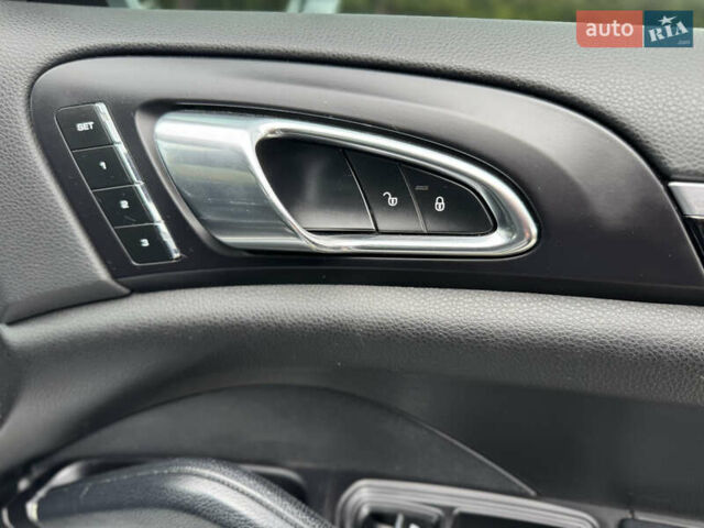 Серый Порше Каен, объемом двигателя 3.6 л и пробегом 199 тыс. км за 19900 $, фото 17 на Automoto.ua