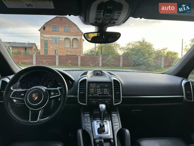 Сірий Порше Cayenne, об'ємом двигуна 3.6 л та пробігом 199 тис. км за 22500 $, фото 14 на Automoto.ua