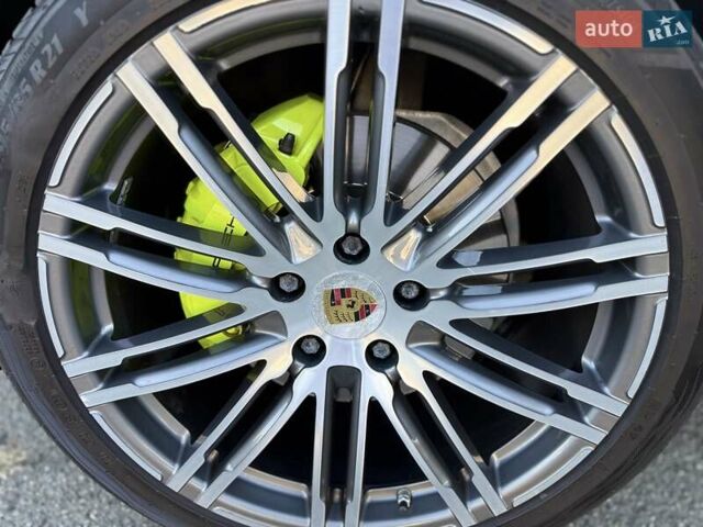 Порше Каен 2015 в Малине на Automoto.ua Серый Порше Каен, объемом двигателя 3 л и пробегом 94 тыс. км за 28700 $, фото 13 на Automoto.ua