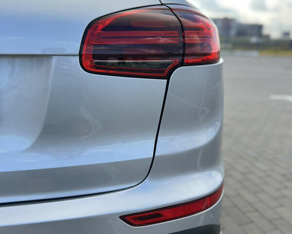 Серый Порше Каен, объемом двигателя 2.97 л и пробегом 189 тыс. км за 33900 $, фото 24 на Automoto.ua