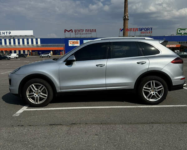 Серый Порше Каен, объемом двигателя 3.6 л и пробегом 199 тыс. км за 19900 $, фото 6 на Automoto.ua