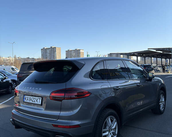 Серый Порше Каен, объемом двигателя 3.6 л и пробегом 171 тыс. км за 27000 $, фото 14 на Automoto.ua