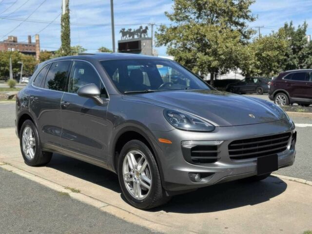 Серый Порше Каен, объемом двигателя 3.6 л и пробегом 72 тыс. км за 13000 $, фото 2 на Automoto.ua