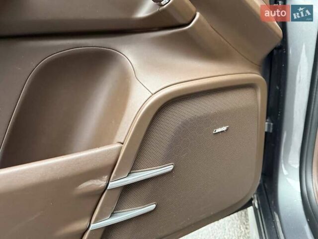 Серый Порше Каен, объемом двигателя 4.13 л и пробегом 261 тыс. км за 39900 $, фото 41 на Automoto.ua