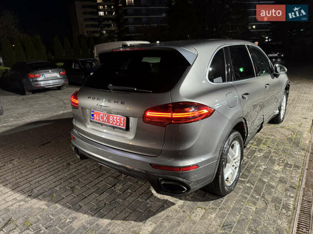 Сірий Порше Cayenne, об'ємом двигуна 3.6 л та пробігом 180 тис. км за 15800 $, фото 17 на Automoto.ua