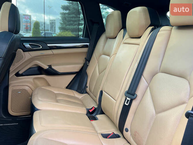 Серый Порше Каен, объемом двигателя 3.6 л и пробегом 169 тыс. км за 26999 $, фото 27 на Automoto.ua