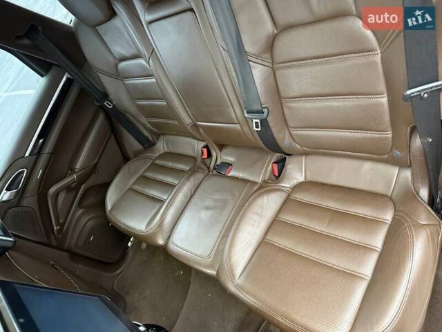 Серый Порше Каен, объемом двигателя 4.13 л и пробегом 261 тыс. км за 39900 $, фото 33 на Automoto.ua