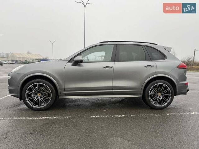 Серый Порше Каен, объемом двигателя 4.13 л и пробегом 261 тыс. км за 39900 $, фото 17 на Automoto.ua