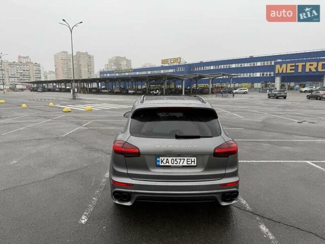 Серый Порше Каен, объемом двигателя 4.13 л и пробегом 261 тыс. км за 39900 $, фото 13 на Automoto.ua