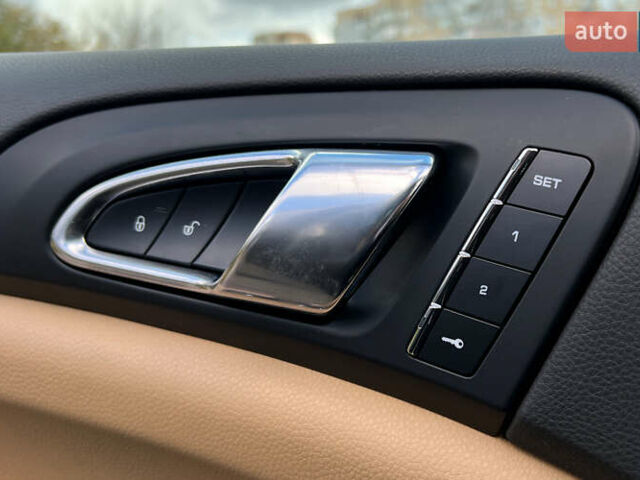 Серый Порше Каен, объемом двигателя 3.6 л и пробегом 169 тыс. км за 26999 $, фото 20 на Automoto.ua