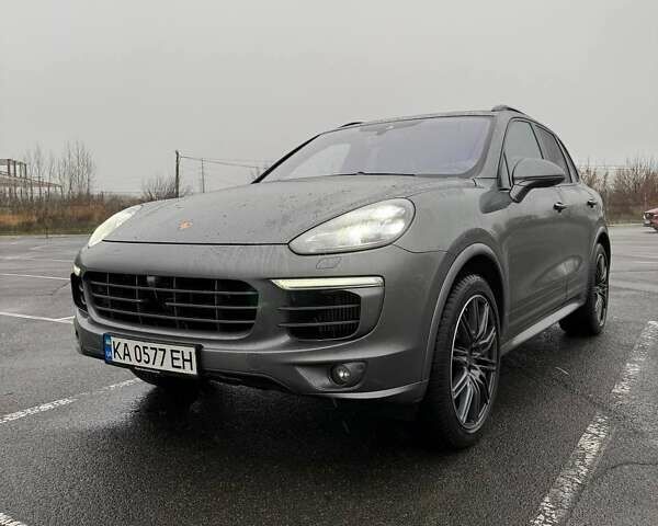 Серый Порше Каен, объемом двигателя 4.13 л и пробегом 261 тыс. км за 39900 $, фото 21 на Automoto.ua