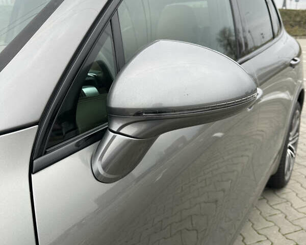 Сірий Порше Cayenne, об'ємом двигуна 4.81 л та пробігом 77 тис. км за 44000 $, фото 12 на Automoto.ua